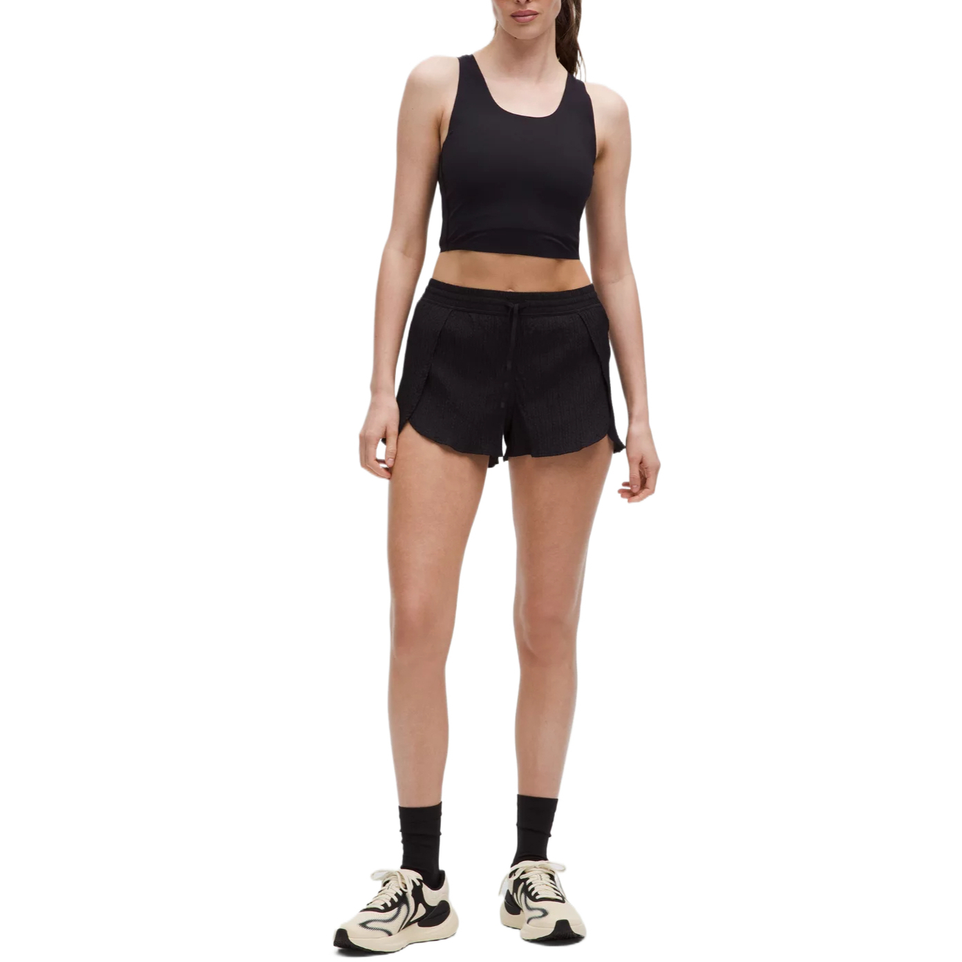 Lululemon Sports Shorts 2.5′ Women’s