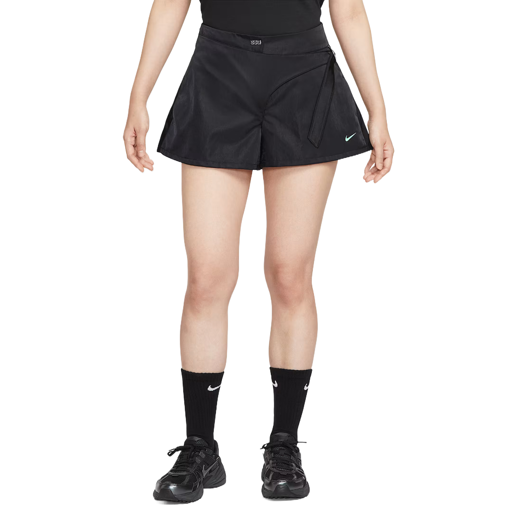 Nike Serena Williams Design Crew Women’s High Rise 3′ Shorts