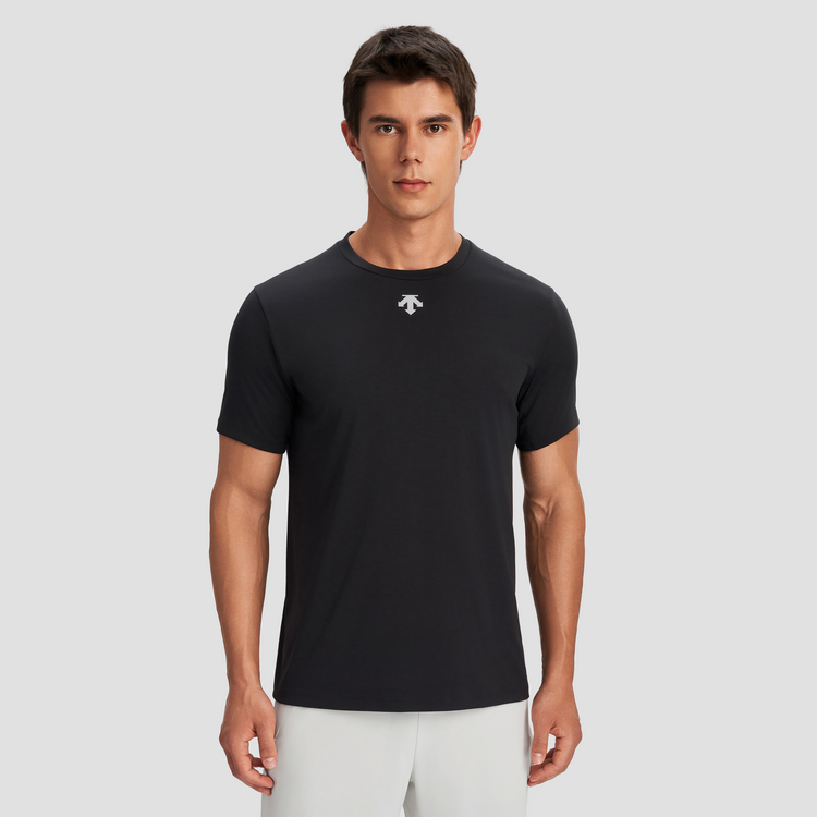DESCENTE Running T Shirts Men’s Moderate