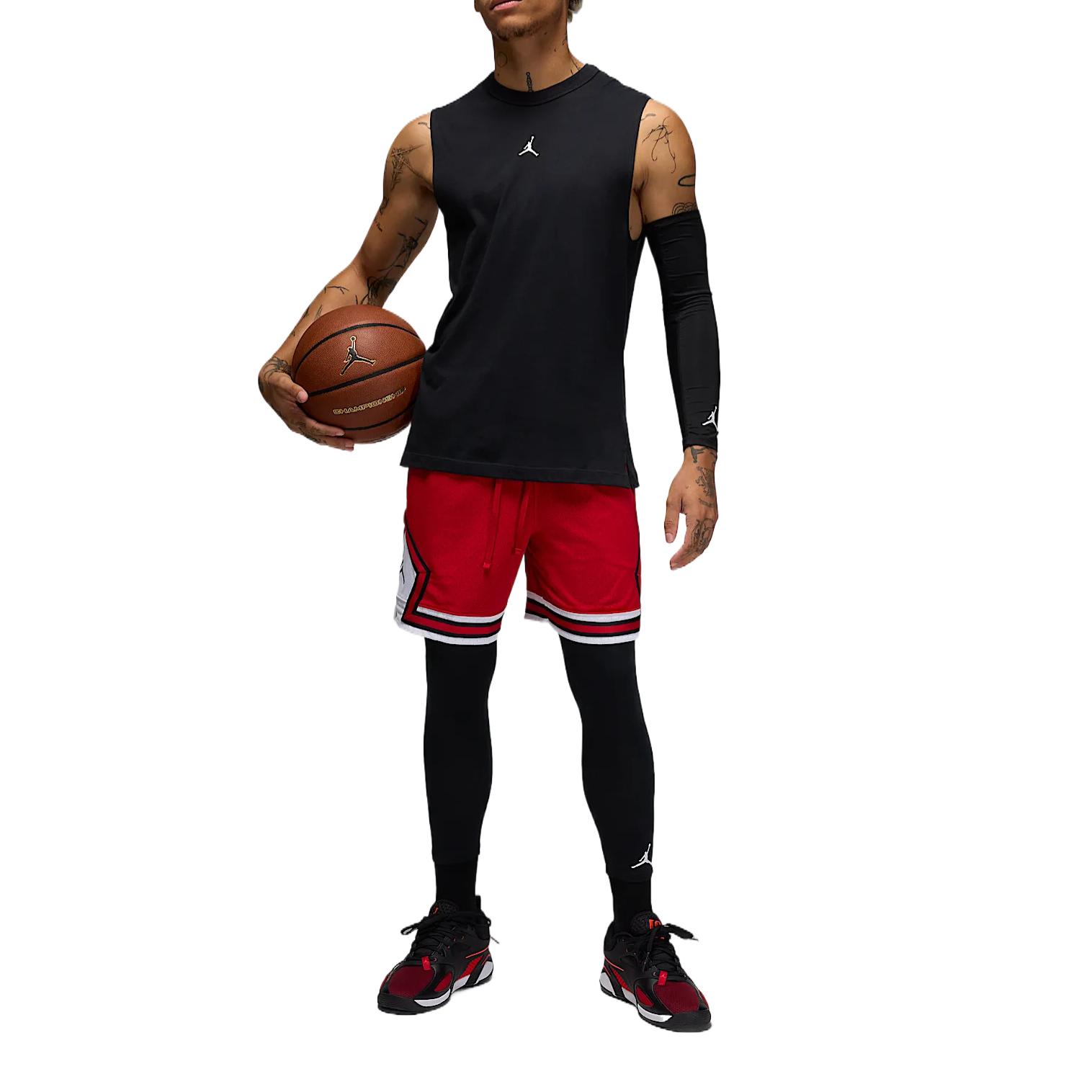 Jordan Sport Men’s Dri-FIT Mesh Diamond Shorts