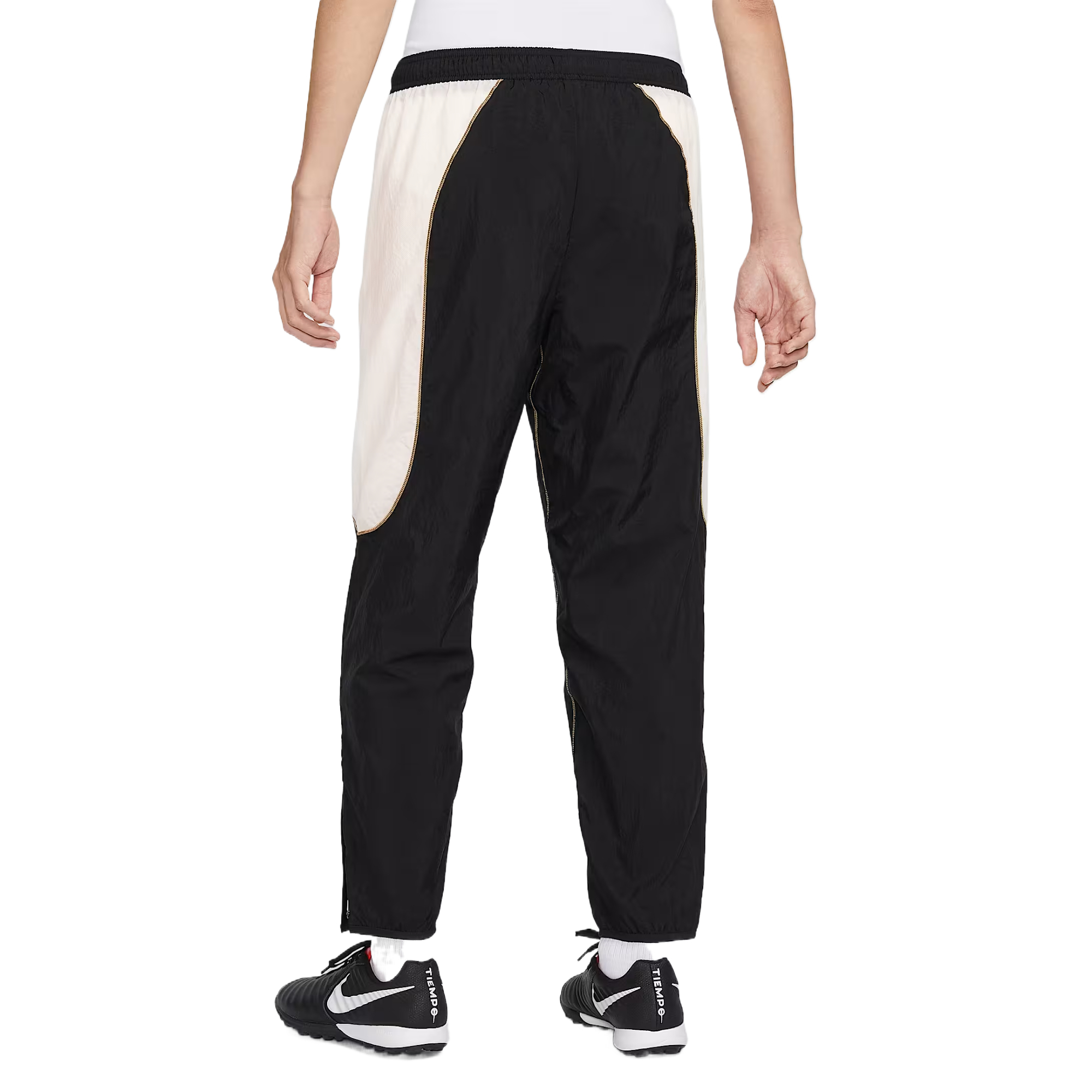 Nike Soccer Bottoms Men’s Black Moderate