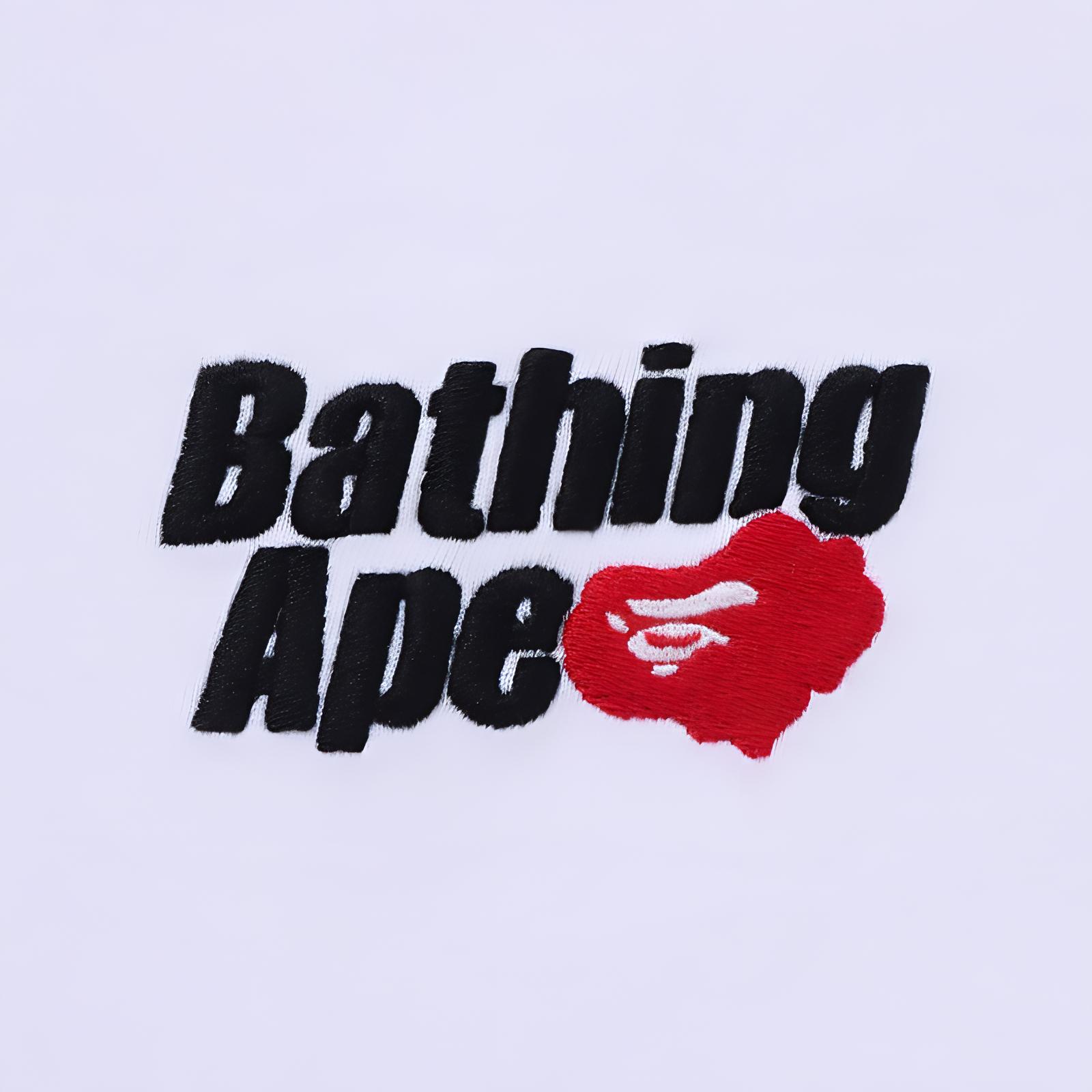 Мужская футболка A BATHING APE SS25 (белая) — фото 4