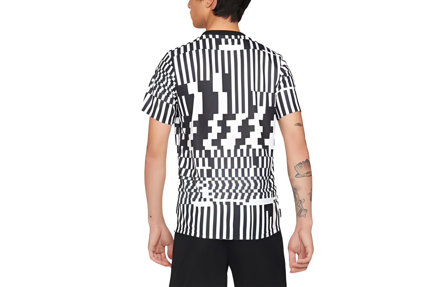 Nike Dri Fit Soccer Jerseys Men’s Black White Moderate Straight Fit