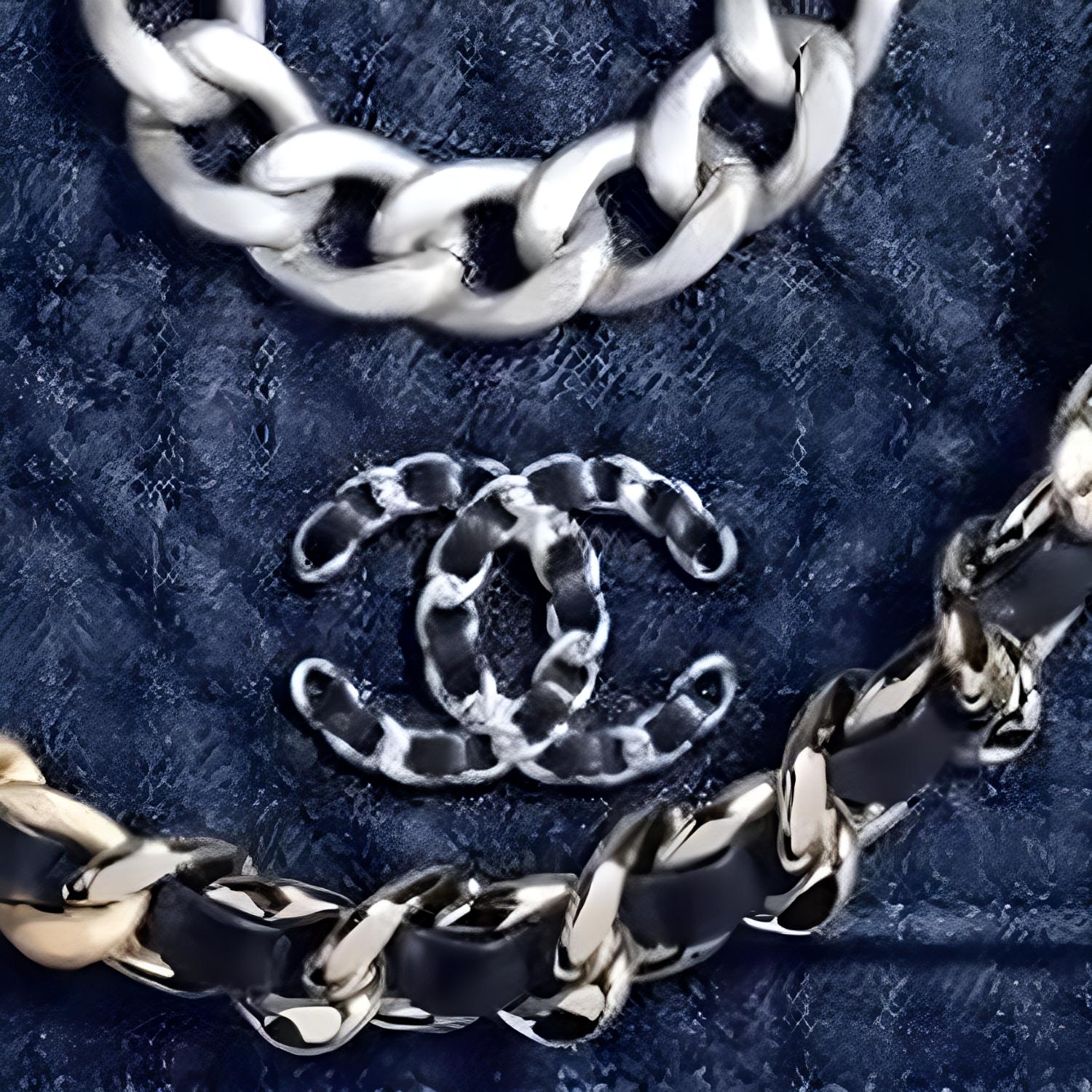 Женская сумка Chanel 19 Bag WOC (темно-синяя) — фото 5