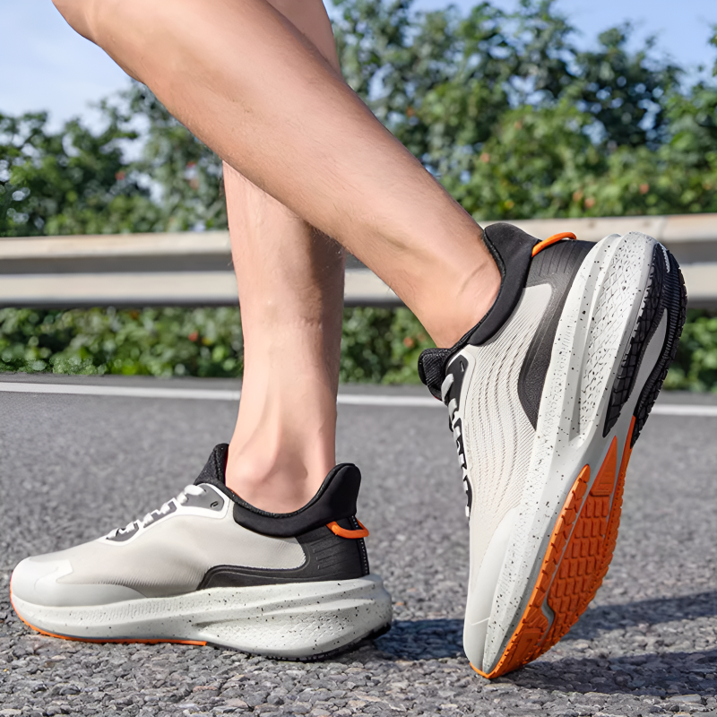361° Rain Screen 7.0 Cushioning Rebound Cushioning Rebound Low top Running Shoes Men’s Green Black