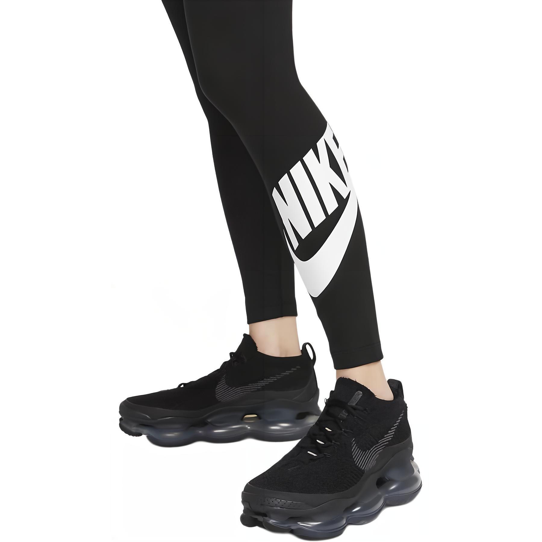 Nike Sports Pants Women’s Black Moderate