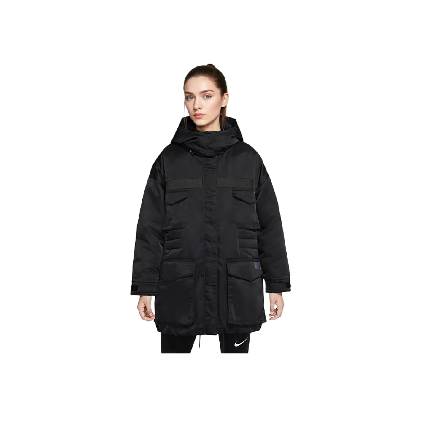 NIKE Черные Женские Пуховики