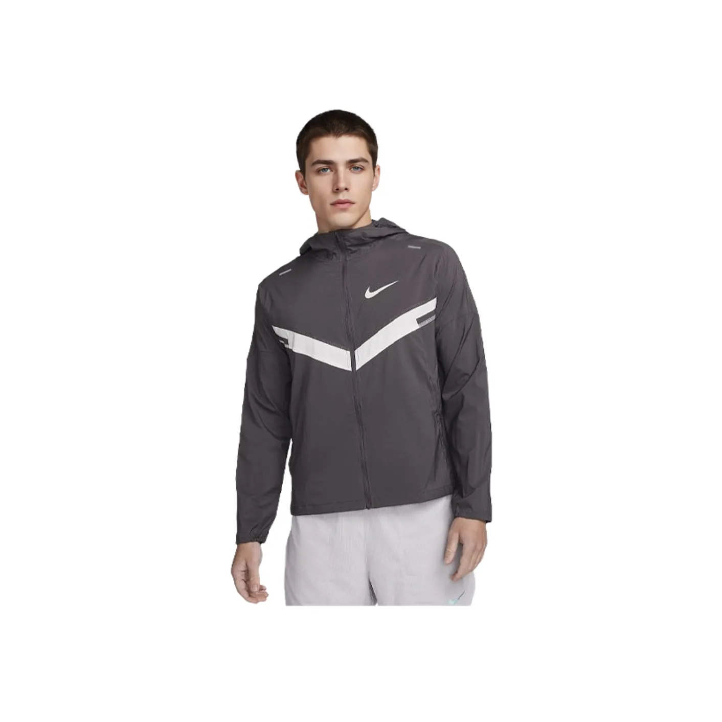 nike Repel WINDRUNNER Куртки и Пальто Мужской Средний Серый