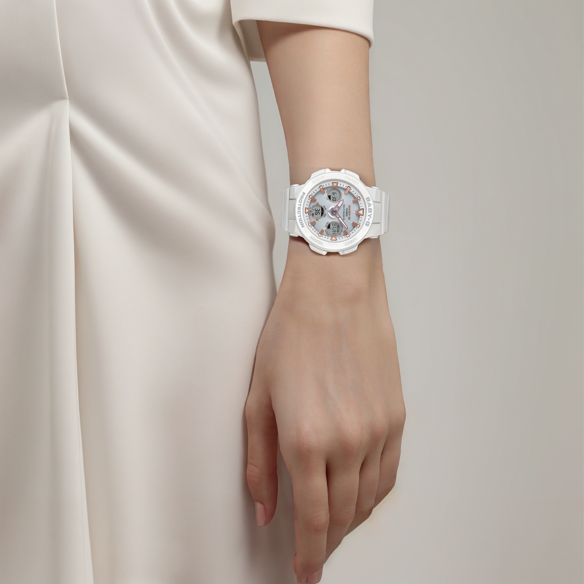 Женские часы Casio BABY-G (белые) — фото 2