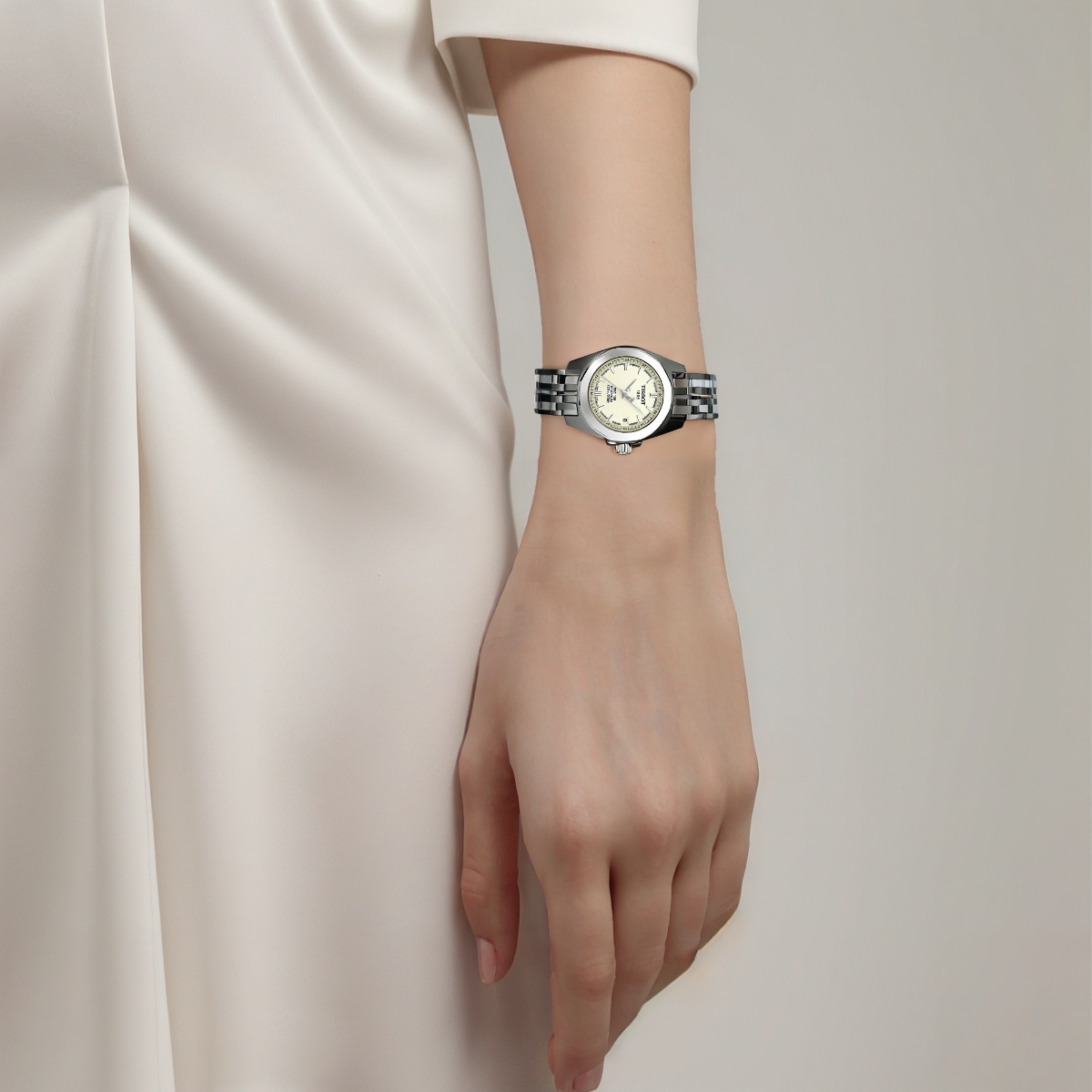 Женские часы TISSOT (белые) — фото 2