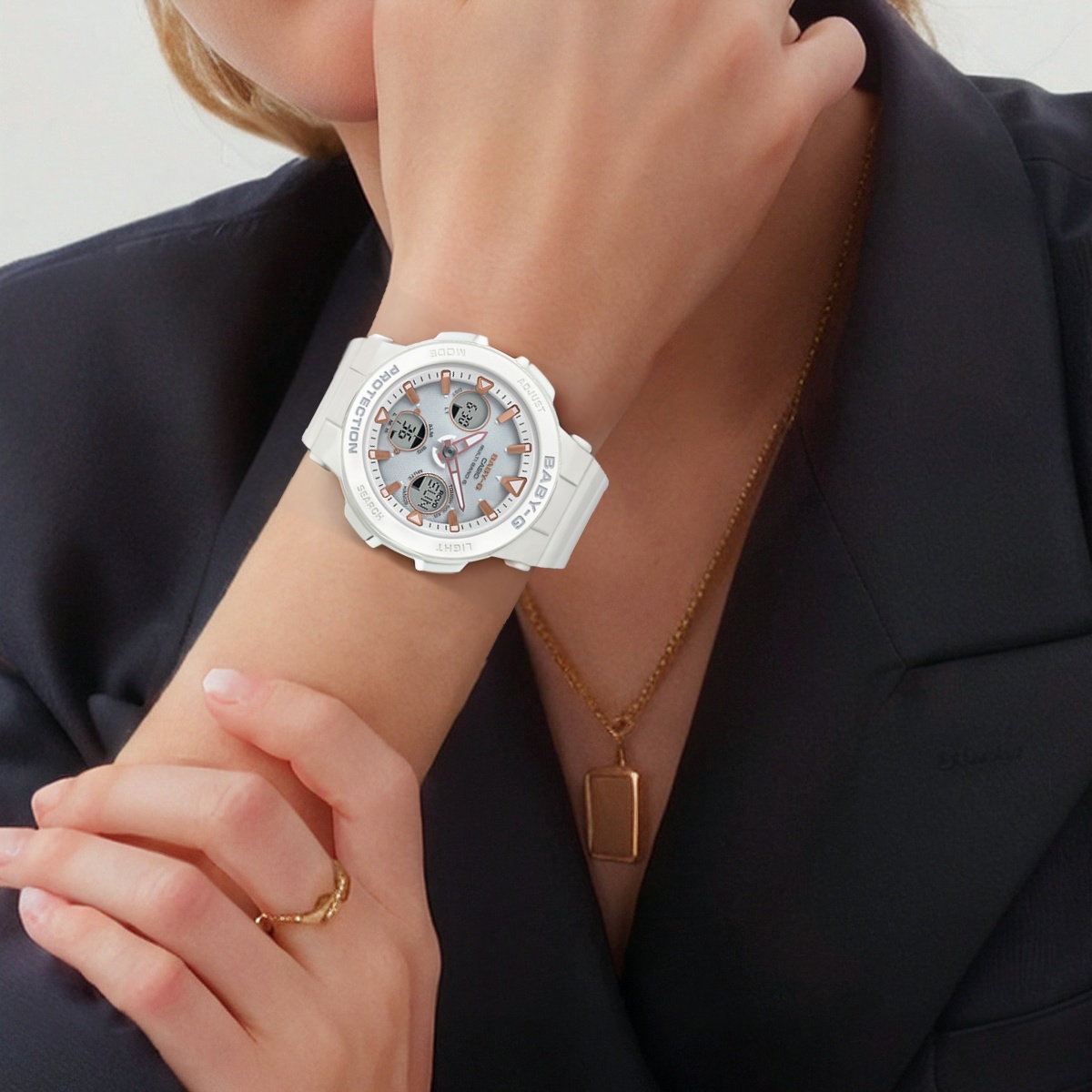 Женские часы Casio BABY-G (белые) — фото 3