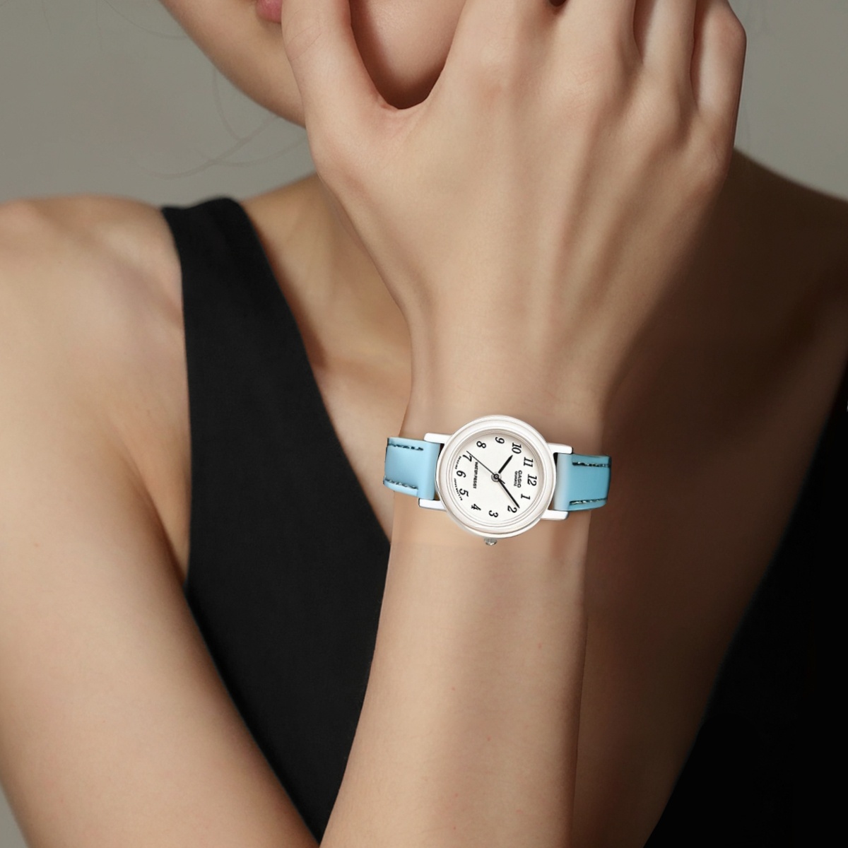 Женские часы Casio YOUTH (белые) — фото 6