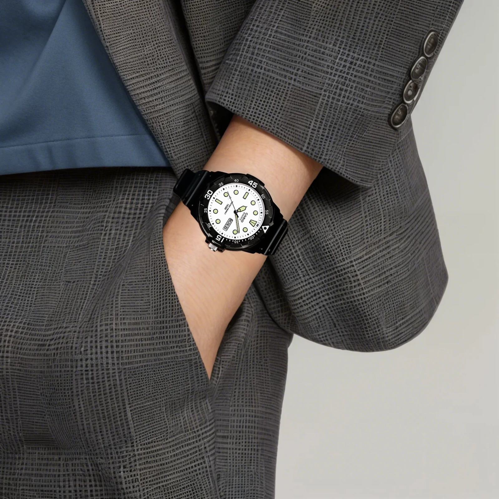 Мужские часы Casio YOUTH-MRW (белые) — фото 6