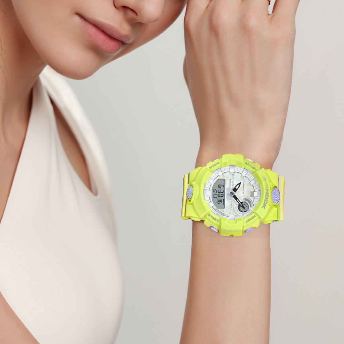 Женские часы Casio G-SQUAD (желтые) — фото 4