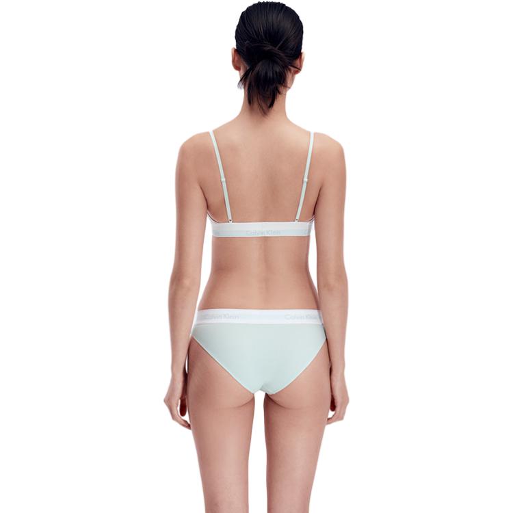 CK/Calvin Klein Jennie Logo