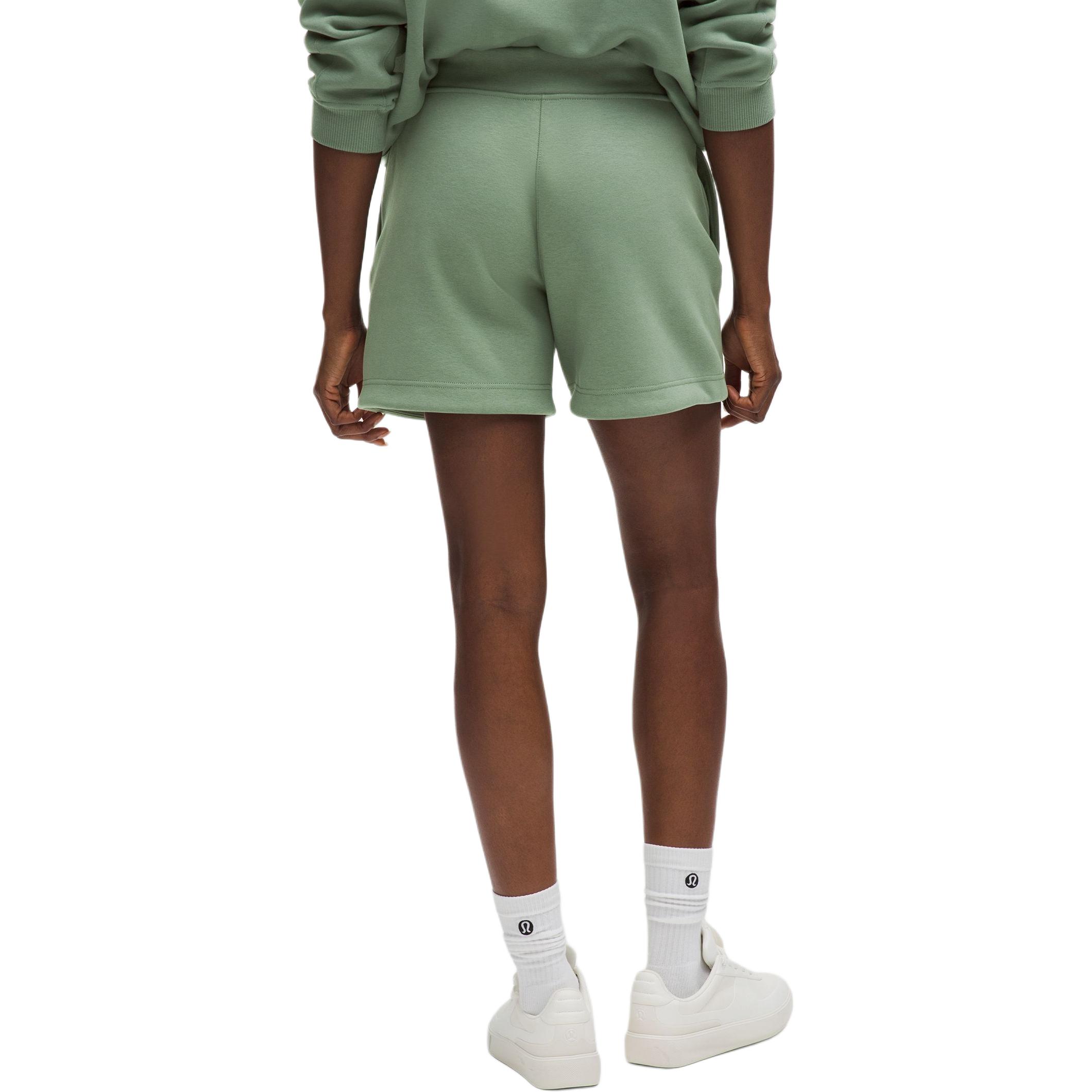 Lululemon Heavyweight Sports Shorts 5′ Women’s