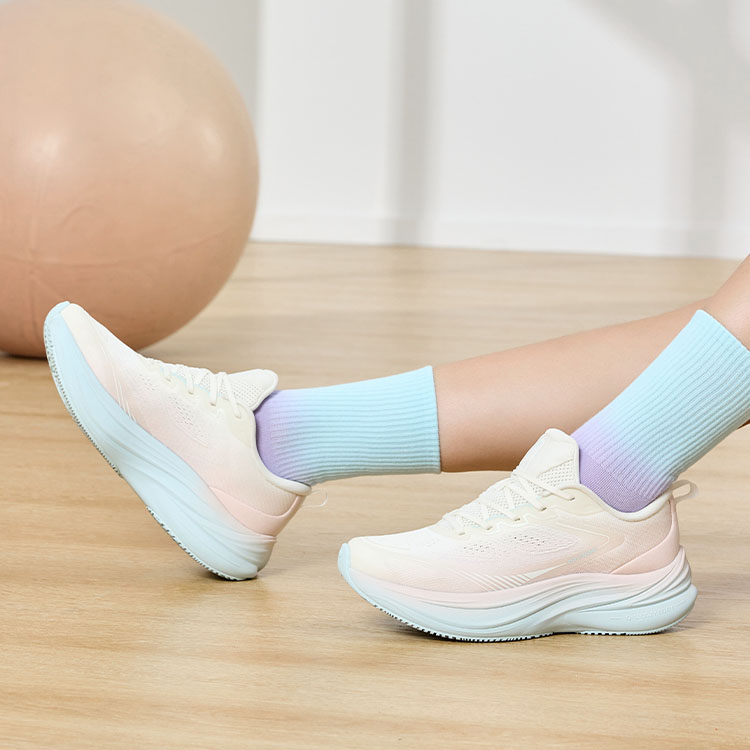 QIAODAN Leisure Cushioning, Wear Resistant Low top Casual Running Shoes Women’s Ivory White/White Peach Pink