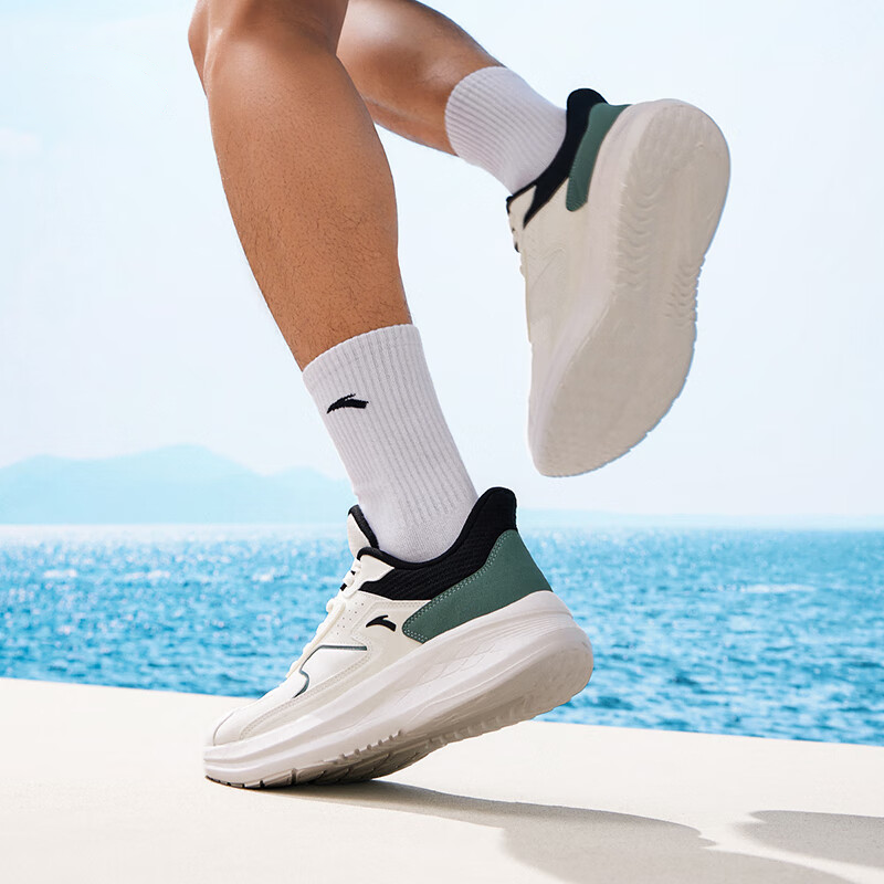 Anta Cushioning, Slip Resistant, Abrasion Resistant, Coverage, Lightweight, Rebound Low top Running Shoes Men’s