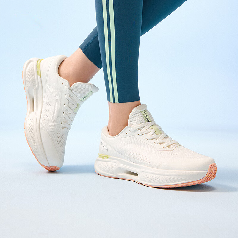 Anta Divine Run 11 Cushioning Slip Resistant Cushioning Slip Resistant Low top Training Shoes Women’s White