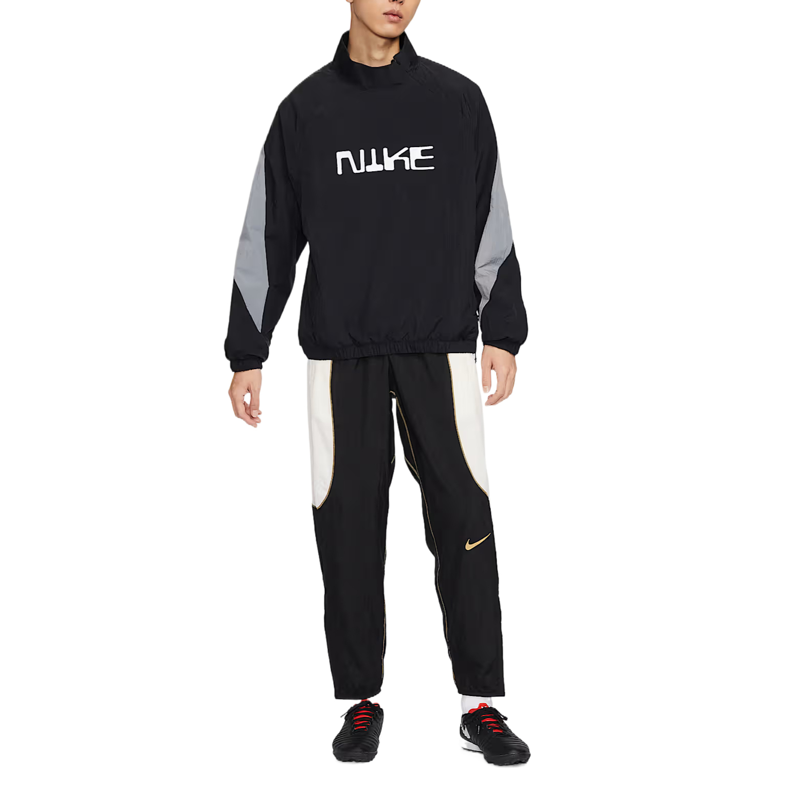 Nike Soccer Bottoms Men’s Black Moderate
