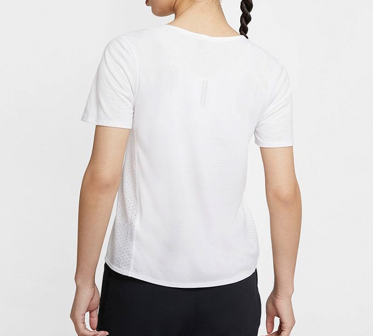 Женская футболка Nike City Sleek Dri-FIT (белая) — фото 4
