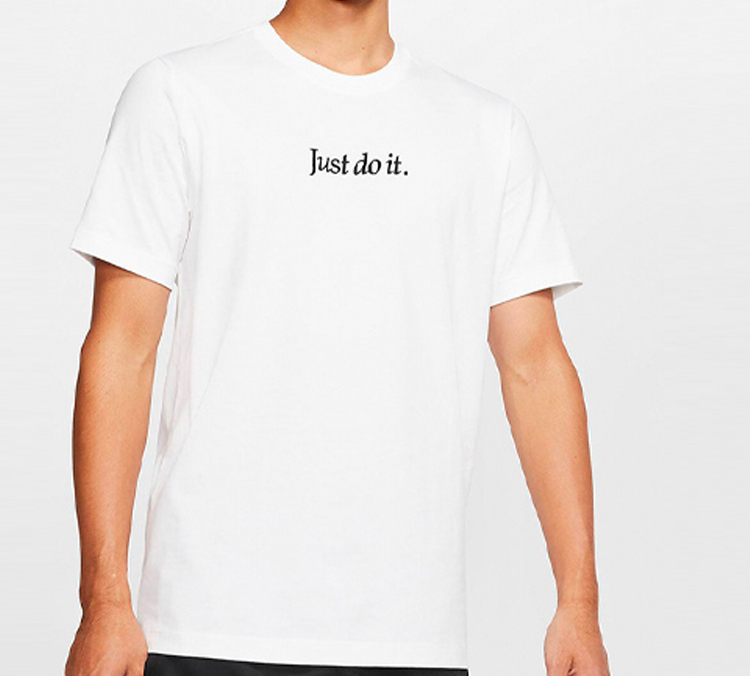 Мужская футболка Nike Sportswear JDI (белая) — фото 2
