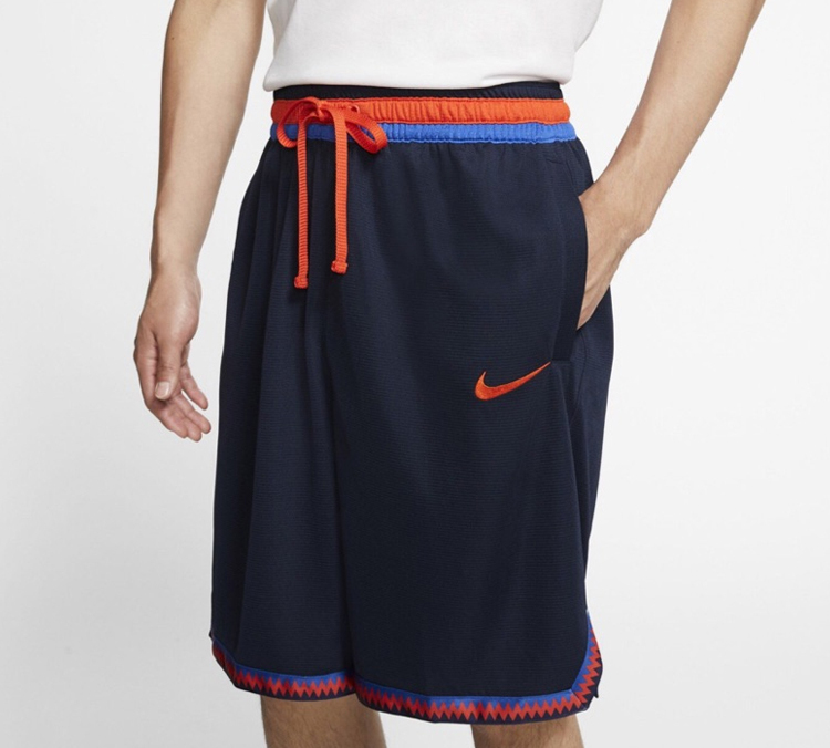 Мужские шорты Nike Dri-FIT DNA (темно-синие) — фото 4
