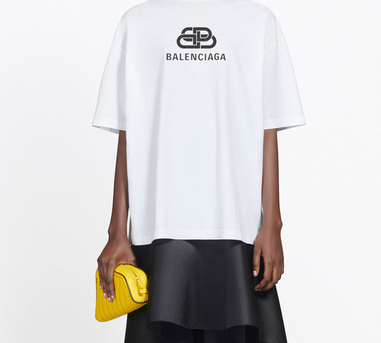 Женская футболка Balenciaga (белая) — фото 3