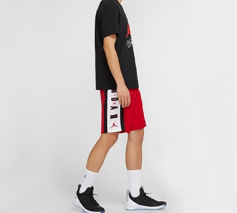 Jordan Air Sports Shorts Men’s Red Moderate
