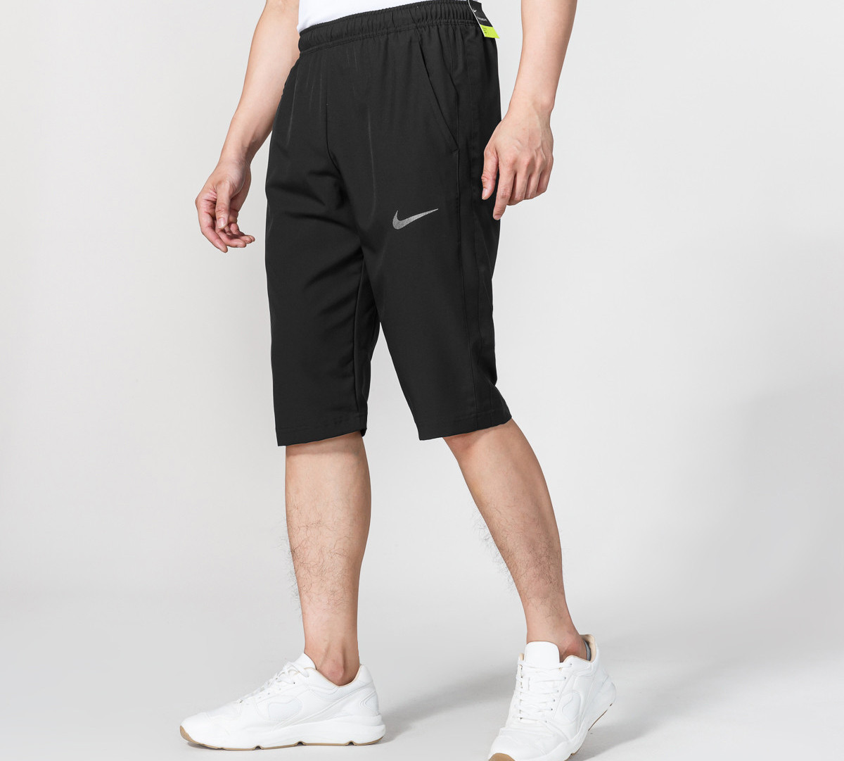 Мужские штаны Nike Dri-FIT TEAM WOVEN 3/4 2.0 (черные) — фото 7