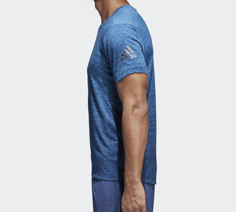 Мужская футболка adidas FreeLift gradi T (синий) — фото 5