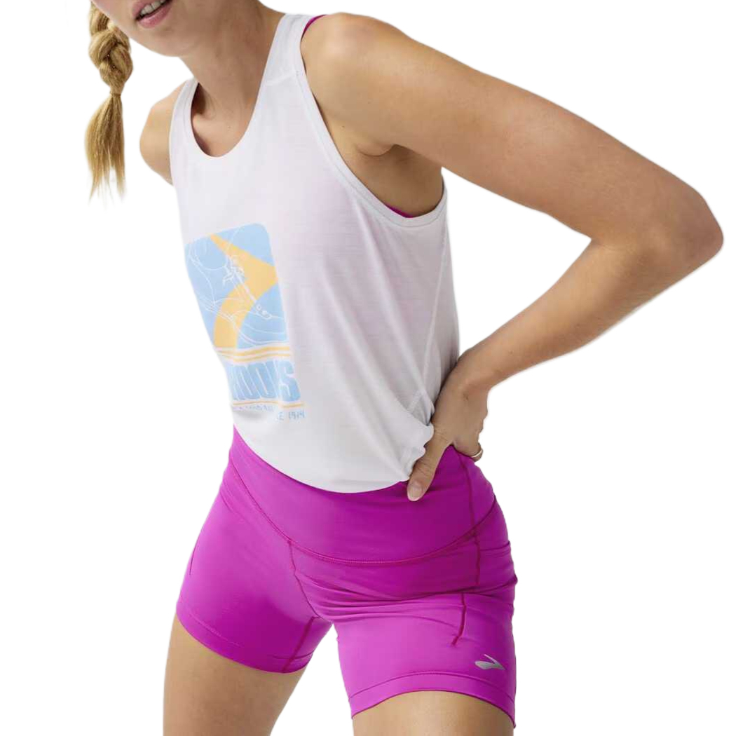 Brooks Sports Shorts Women’s Magenta Moderate