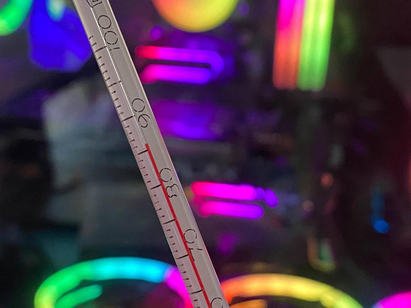 看着像保温杯,其实是烧水杯,这款摩飞便携烧水杯有什么不同?