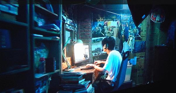 1080P画质只有水杯大小,极米Play超悦版丰富你的生活
