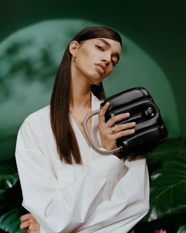 AMBUSH® x BVLGARI联名系列,你有什么看法?