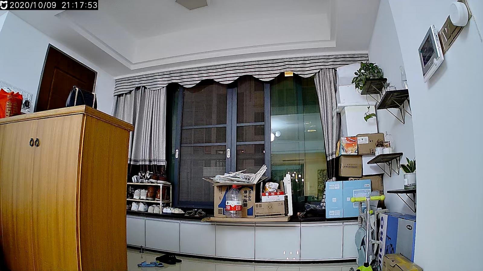 360智能摄像机:看店看家看孩子,它都能帮你