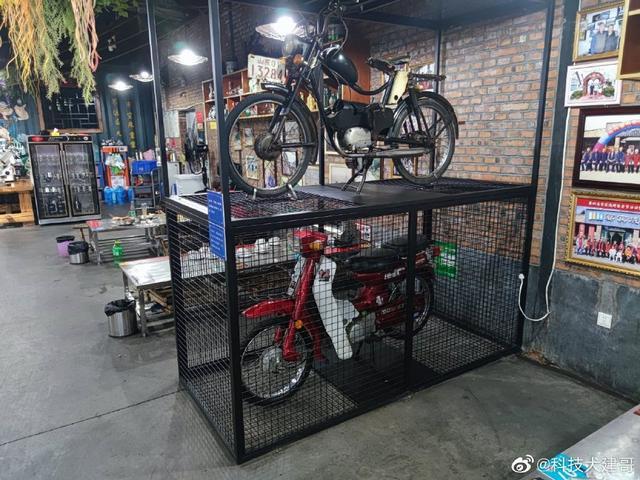 「科技犬游记」四个半小时登顶泰山玉皇顶,还有别称叫“鬼都”