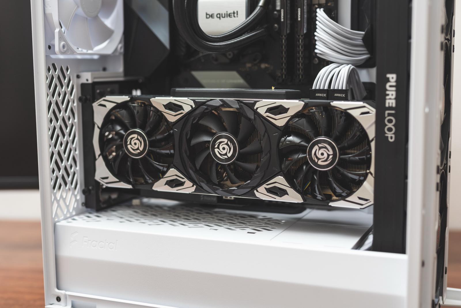 买前生产力,买后打游戏 AMD Ryzen 7 5800X和Ryzen 9 5900X实测