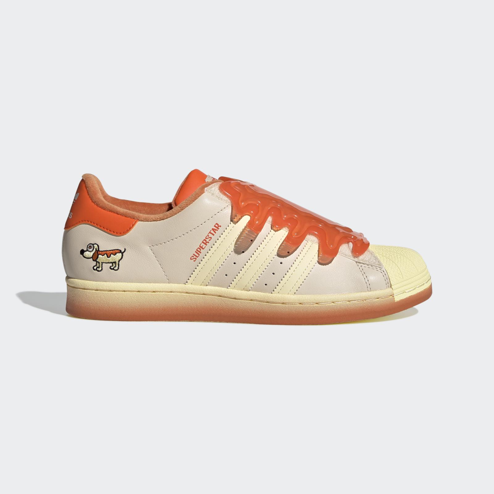 adidas Originals携手Melting Sadness发布亚麻棕/能量橙色Superstar