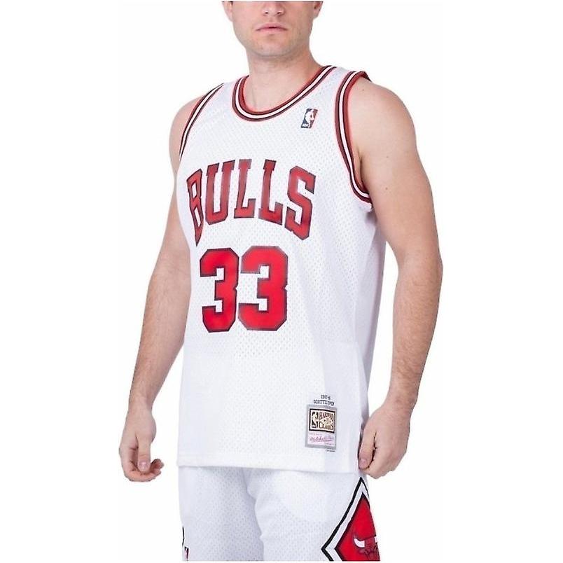 Mitchell & Ness Chicago Bulls Home 1997 98 Scottie Pippen Swingman Jersey