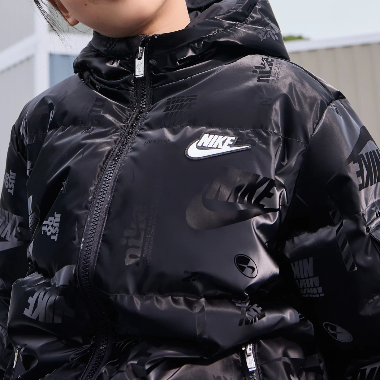 Пуховик Nike DNA (черный) — фото 6