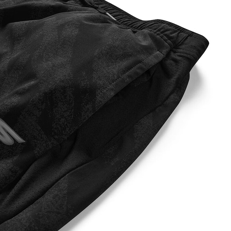 Skechers Casual Shorts Men’s Black Graffiti All Over Print