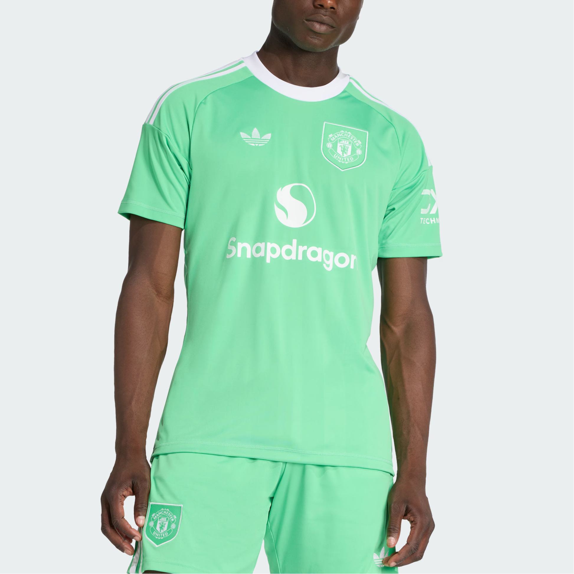 Adidas Free Shipping With AdiClub Manchester United 25/26 Third Goalkeeper Jersey