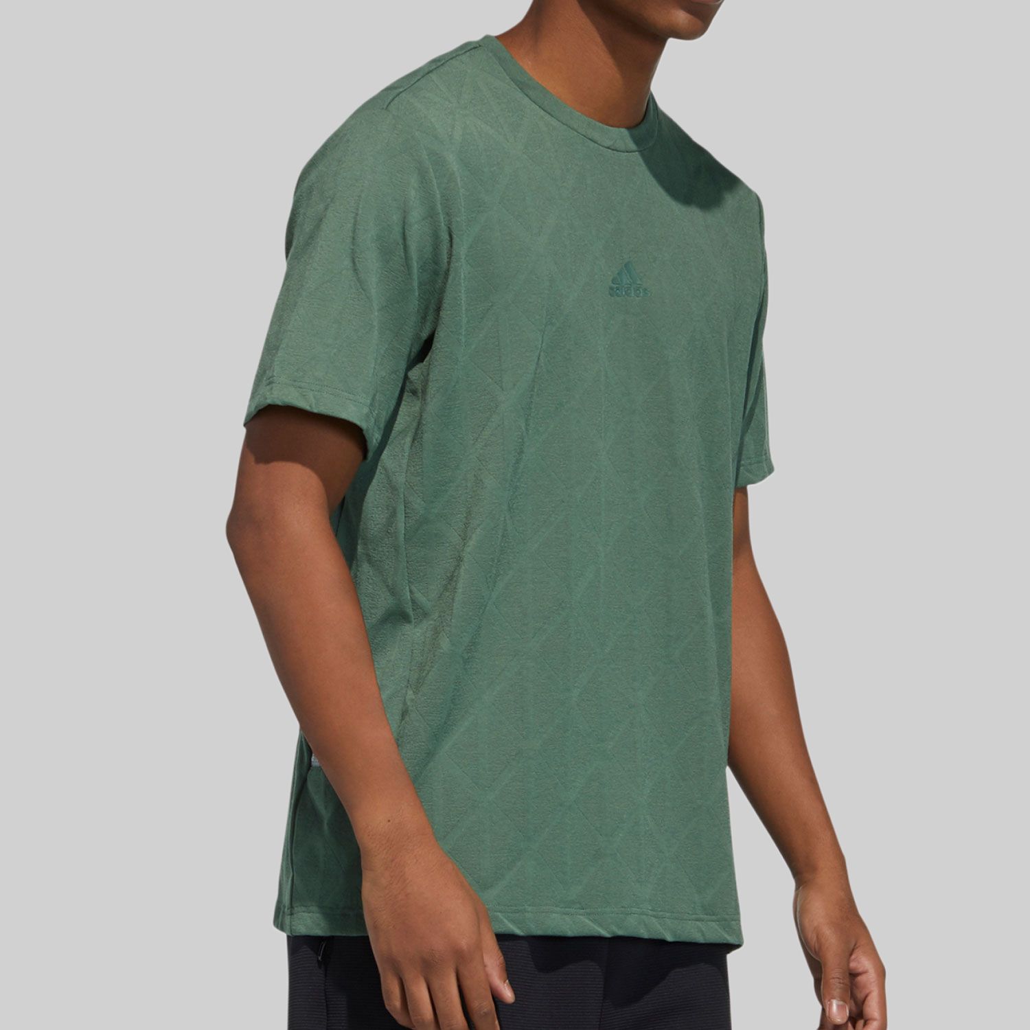 Футболка adidas Th Tee Techjaq (зеленая) — фото 2