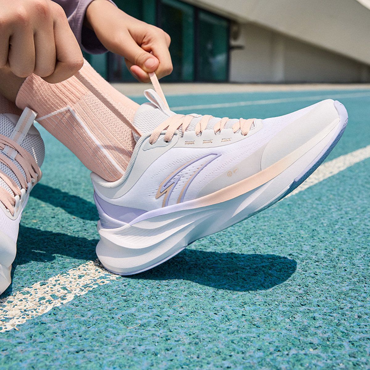 Anta Intercity Cushioning, Wear Resistant Low top Casual Running Shoes Women’s Gray White Purple