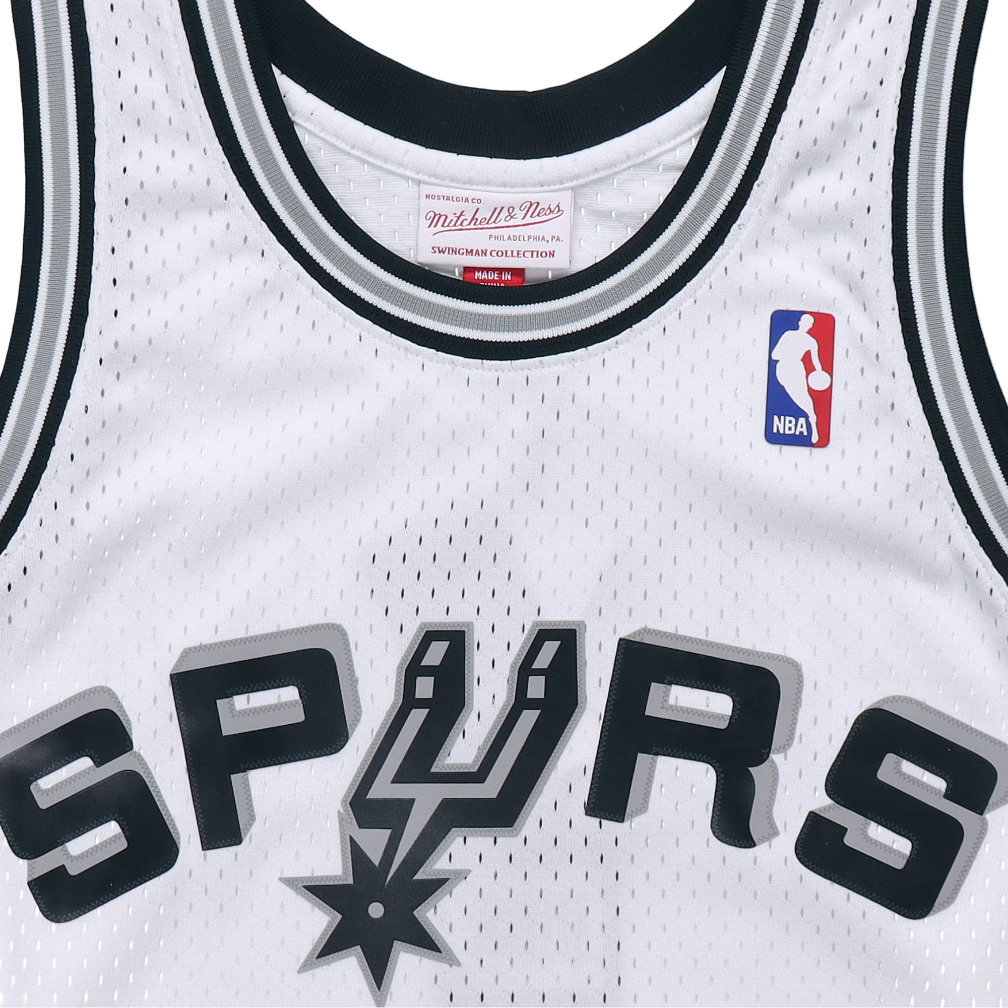 Mitchell & Ness San Antonio Spurs 1998 99 Tim Duncan Swingman Jersey