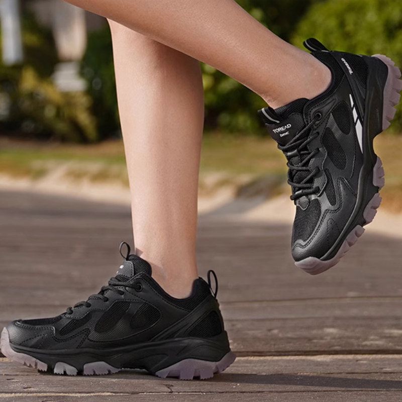 TOREAD Comfortable And Trendy Slip Resistant Abrasion Resistant Low top Hiking Shoes Women’s Black Purple