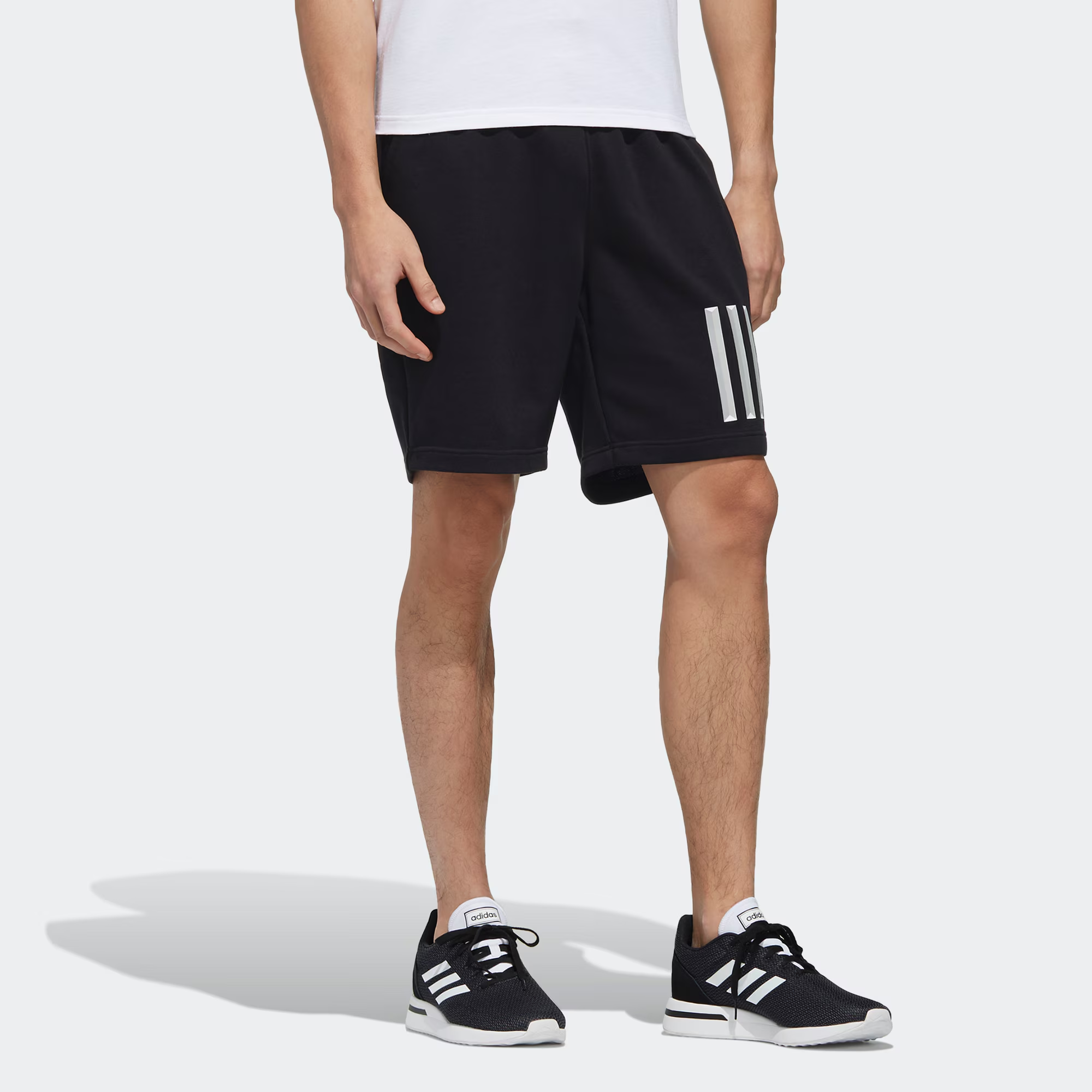 Мужские шорты adidas neo M FAV SHORT (черная) — фото 5