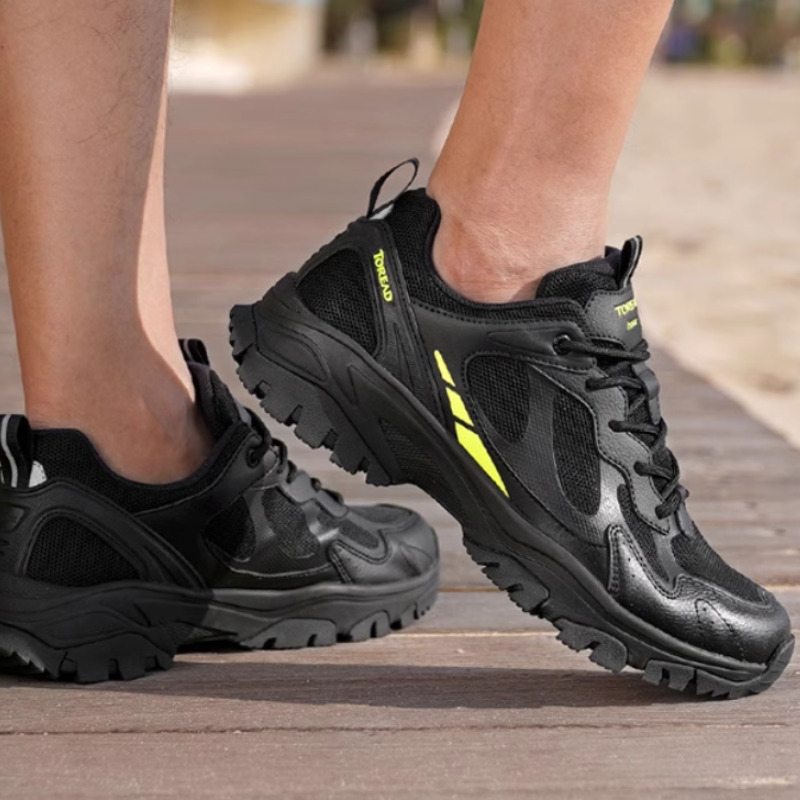 TOREAD Slip Resistant Abrasion Resistant Low top Hiking Shoes Men’s Black Green