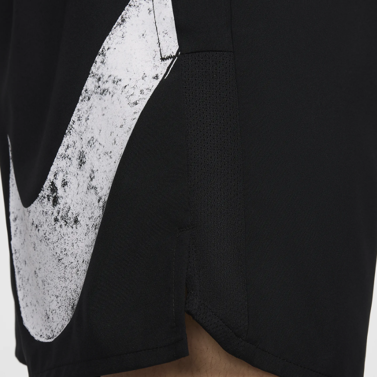 Nike Challenger Swoosh Men’s 5′ Dri-FIT Running Shorts